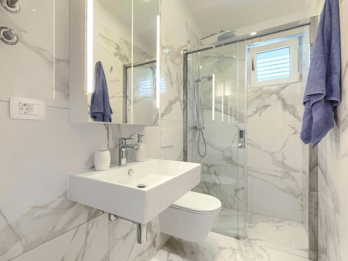 Holiday Home Punta By Interhome Umag Extérieur photo